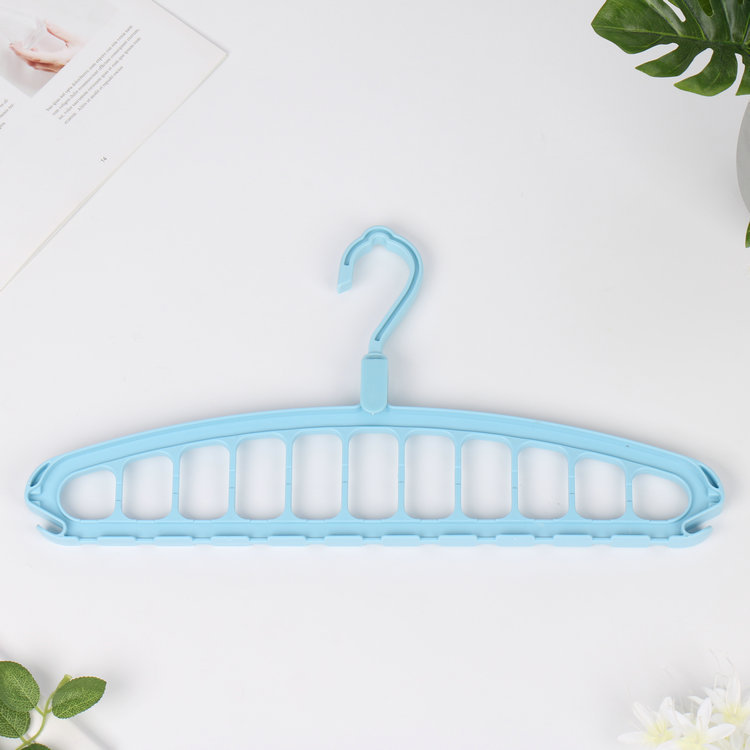 Non-Slip Magic Folding Clothes Hanger
