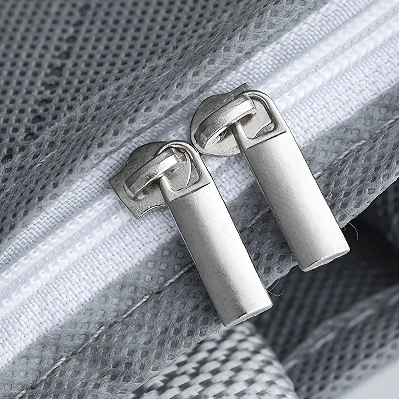 Stylish Clothes Storage Bag for Organizing Quilts