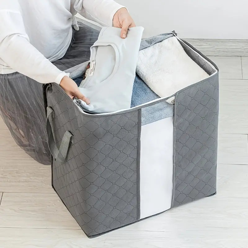 Stylish Clothes Storage Bag for Organizing Quilts
